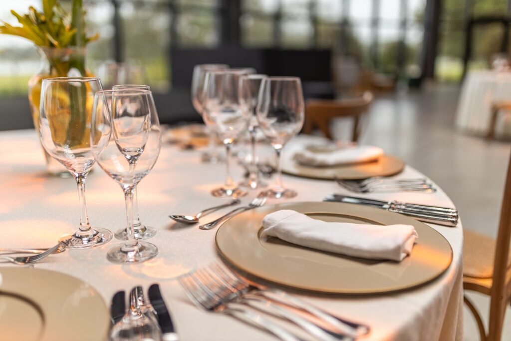 How to Choose a Dining Table | The Complete Buying Guide