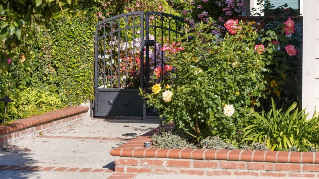 Small Front Garden Ideas on a Budget Small Front Garden Ideas on a Budget
